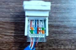 HB-8040 Hạt mạng âm tường RJ45 tự đóng CAT6 (vừa mặt sino)