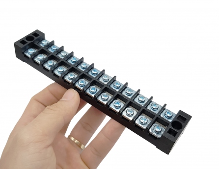 ahalong-tren-tay-terminal-block-cau-dau-25a-tb-2512-e534-1