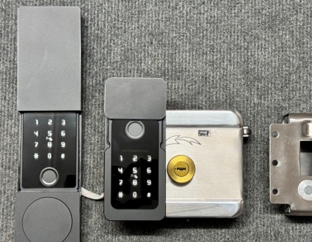 KHOA-THONG-MINH-TTLOCK-TLGA106-2S-4